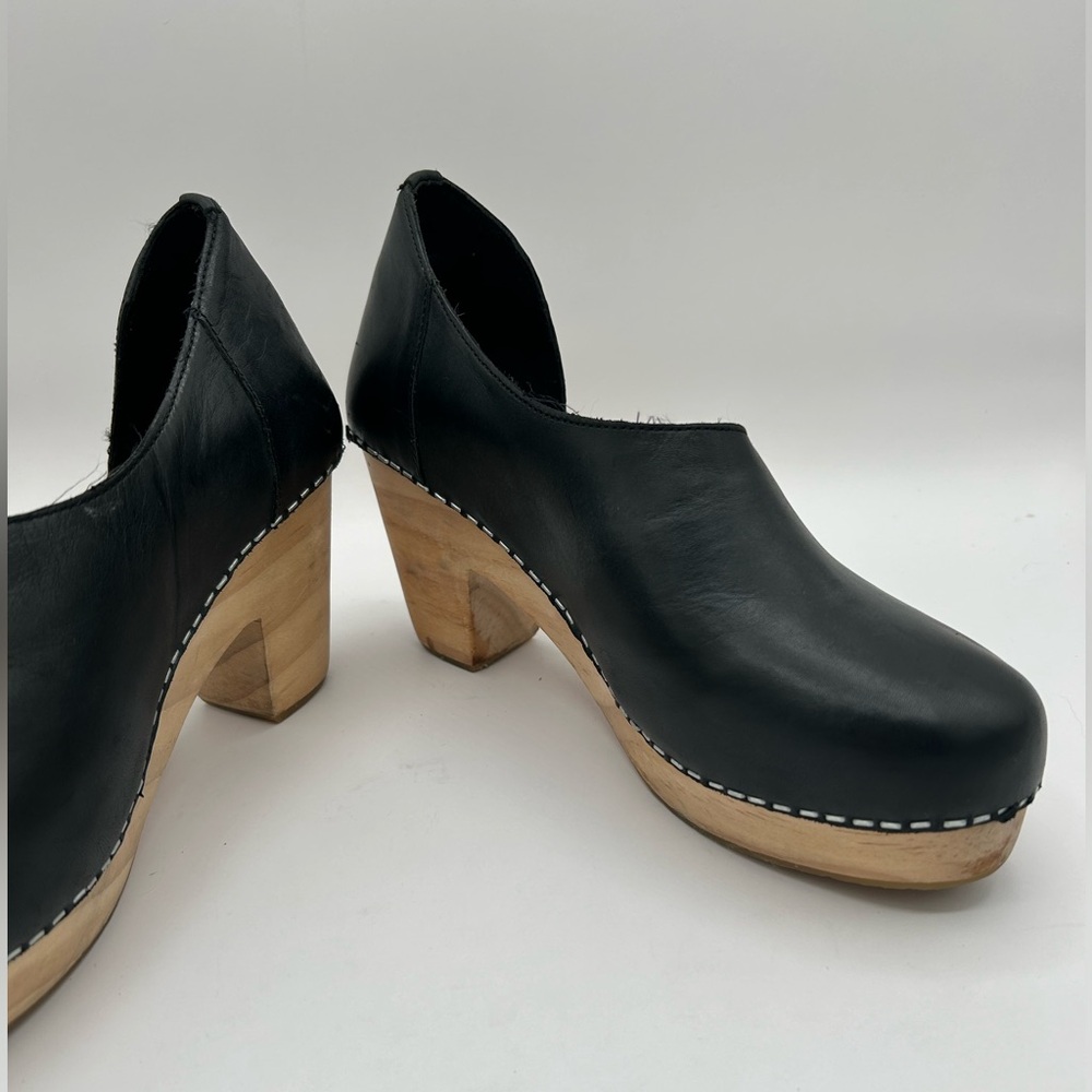 Free People Monroe Leather Clogs Black with wood heel, Mule size 36 or 6 - Picture 12 of 14